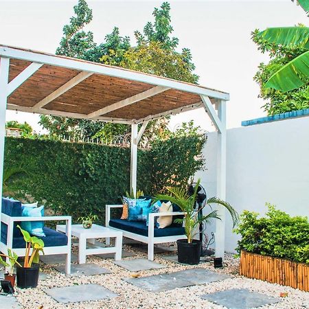 Eventuality B&B New Kingston Bagian luar foto
