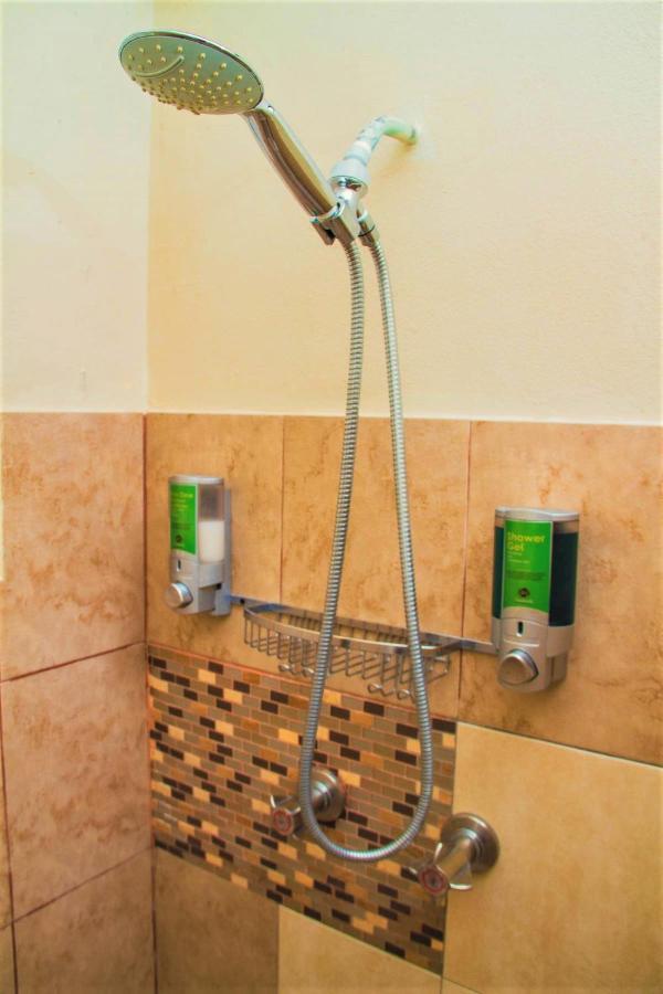Eventuality B&B New Kingston Bagian luar foto
