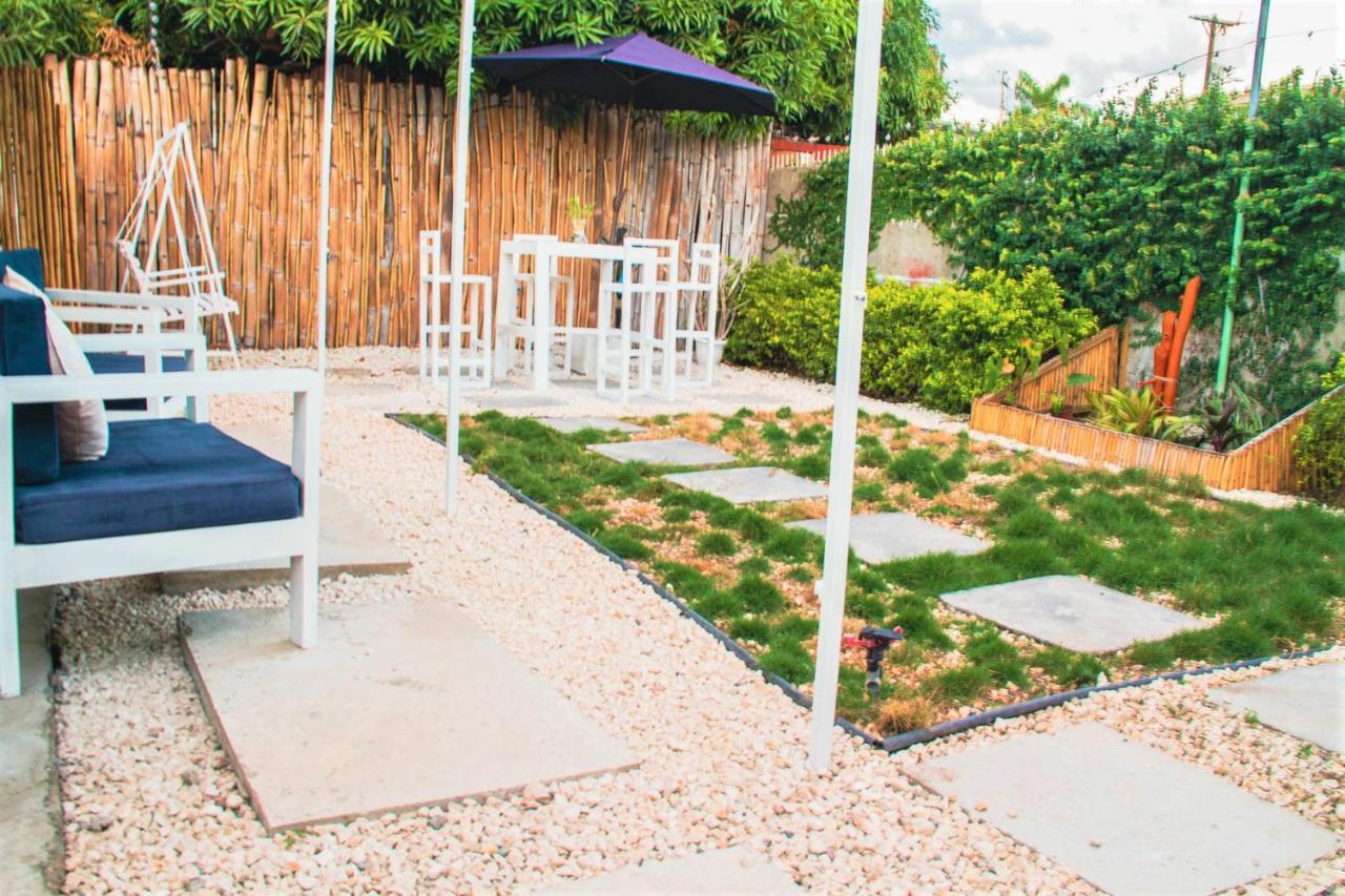 Eventuality B&B New Kingston Bagian luar foto