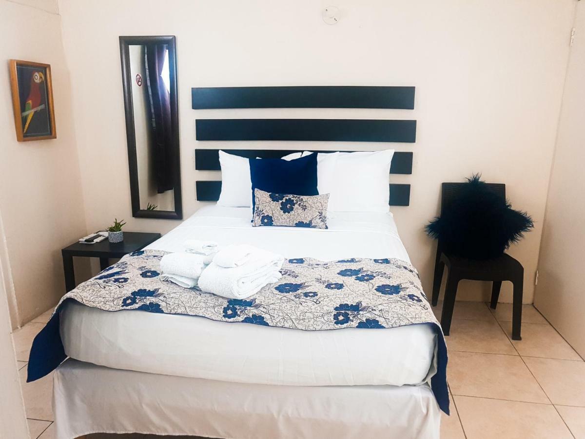 Eventuality B&B New Kingston Bagian luar foto